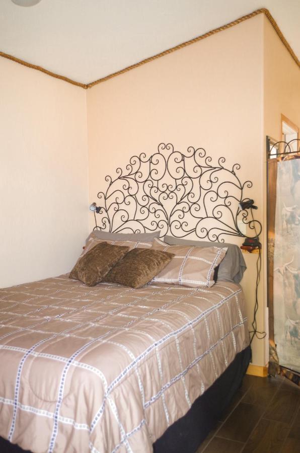 Villa Rustic Hideaway Cortez Esterno foto